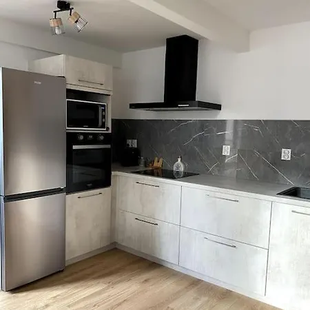 Apartment Cozy Mezzanine Hideaway *